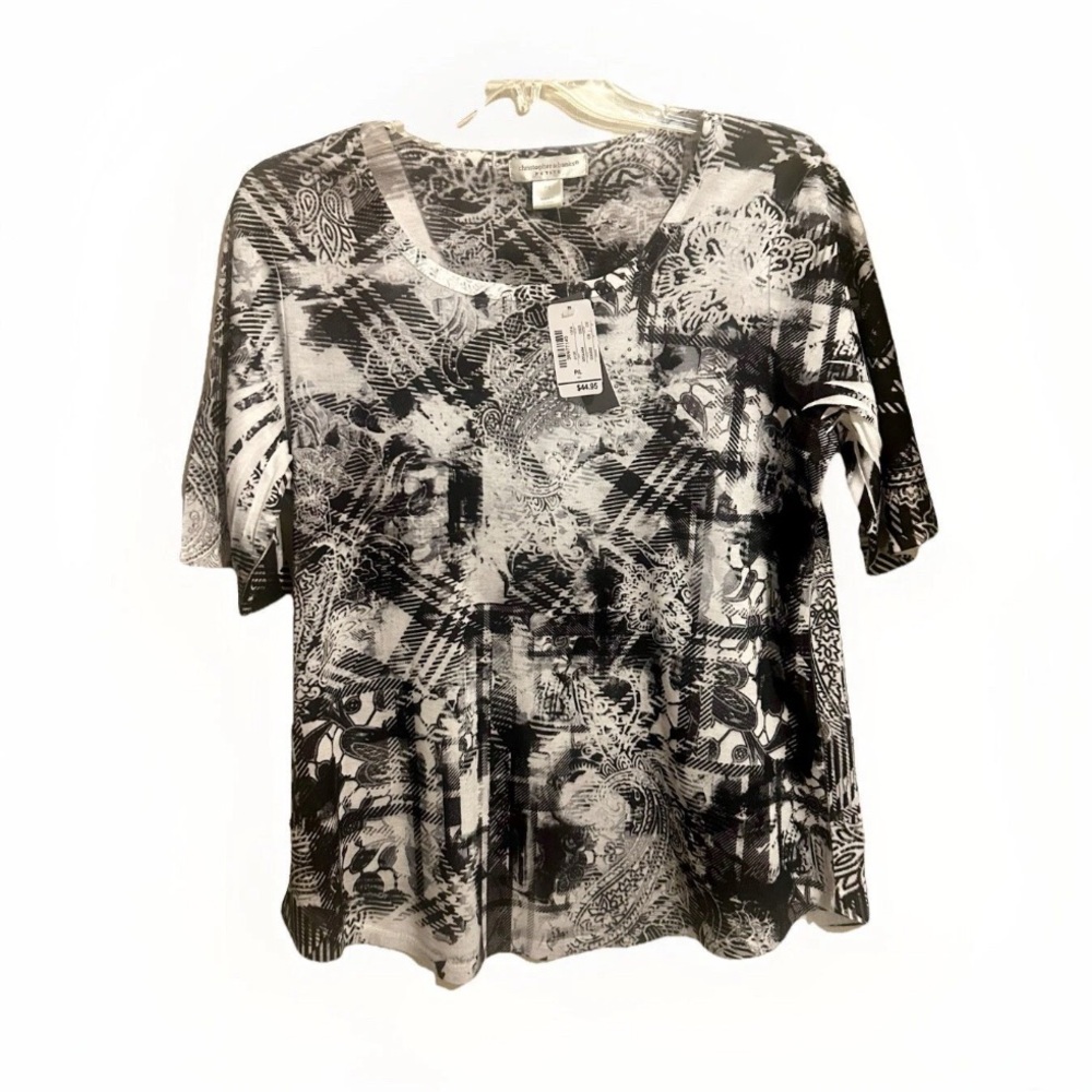 NWT CJ Banks Abstract Knit Top Blouse Black White Top Size Large
